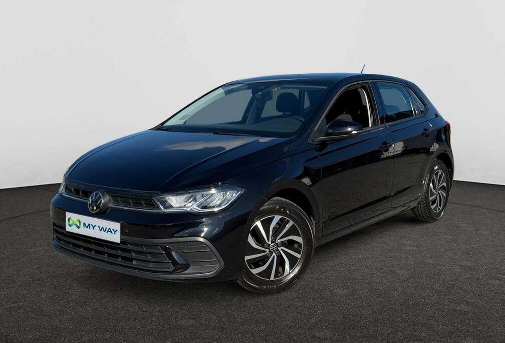 Volkswagen Life 1.0 TSI (95pk) /// Achteruitrijcamera ///Apple carplay & Android Auto ///