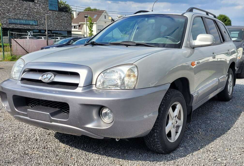 Hyundai 2.0CRDi word GEKEURD AIRCO TREKHAAK PDC LEDER 2006