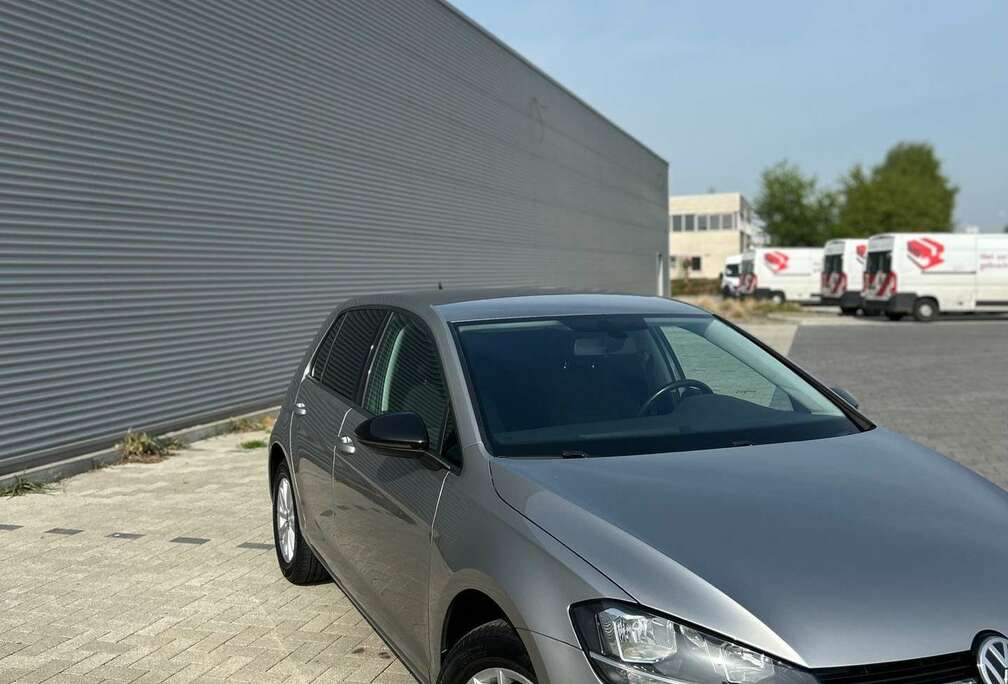 Volkswagen VolksWagen Golf7 Trendline