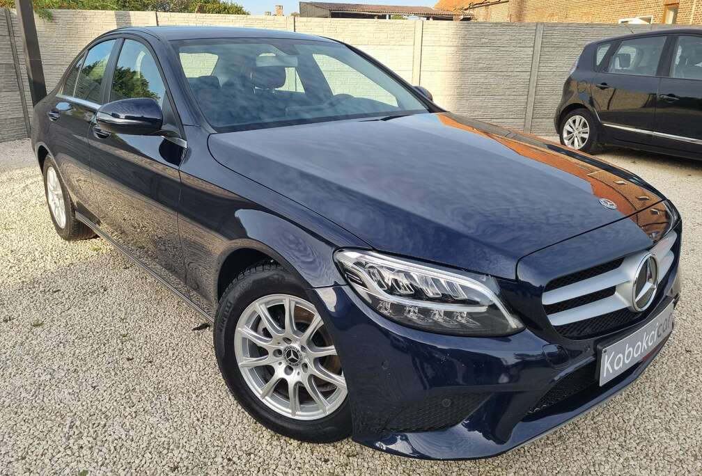 Mercedes-Benz d// FULL CARNET//CAMERA//GPS//CLIM//USB/GARANTIE