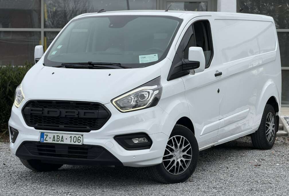 Ford Transit Custom 2.0 TDCi L2H1 Limited S/S (EU6.2)