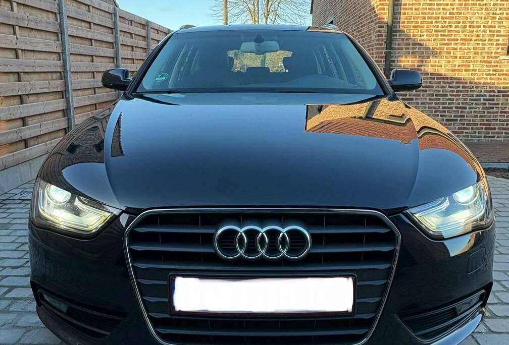 Audi Avant 2.0 TDI ultra DPF Attraction