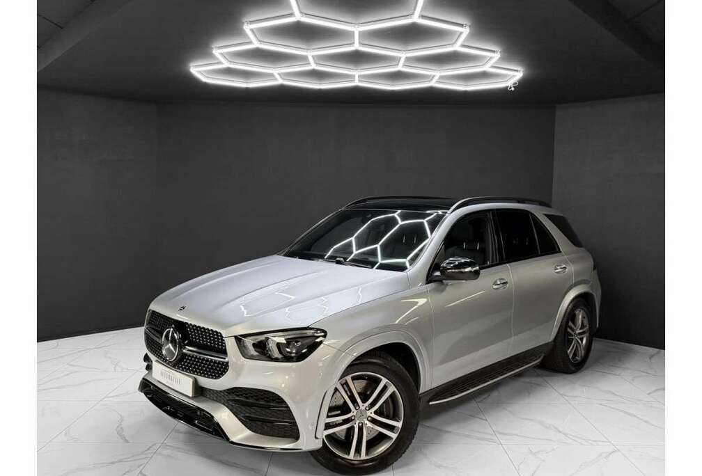 Mercedes-Benz 4Matic / BURMESTER / 360 / PANO