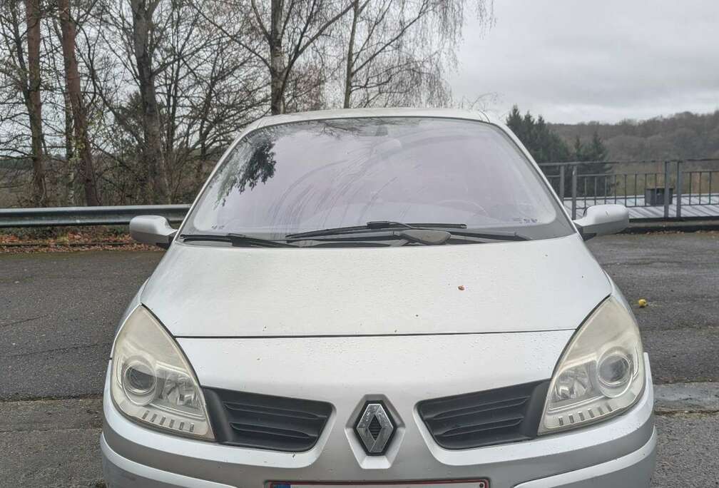 Renault 1.9 dCi 130 FAP Privilège Proactive A