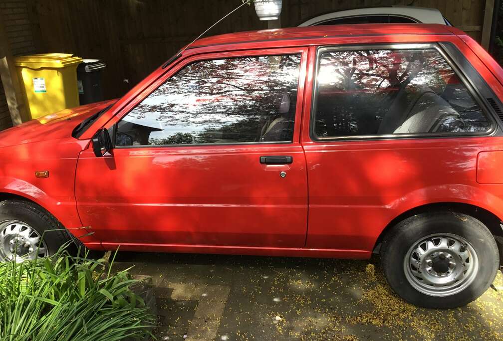 Toyota Starlet 1.0 e