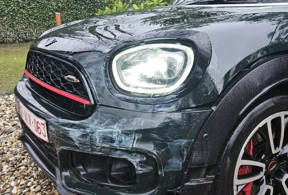 MINI FULL OPTIONS   JCW ALL4 (EU6d-TEMP)