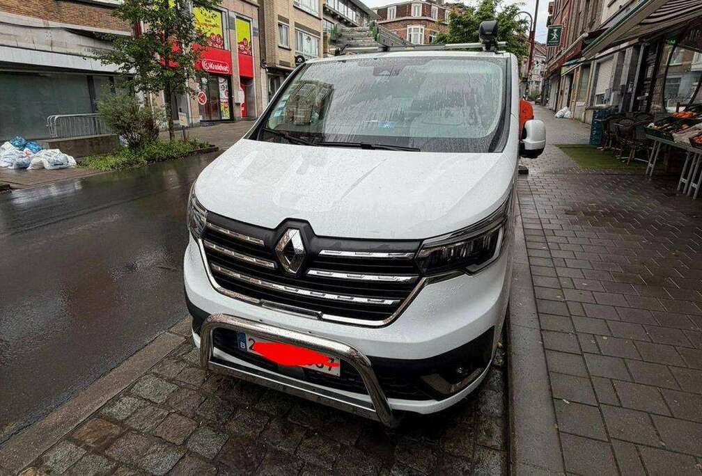 Renault Trafic 2.0 dCi 29 L2H1 Grand Confort EDC (EU6e)