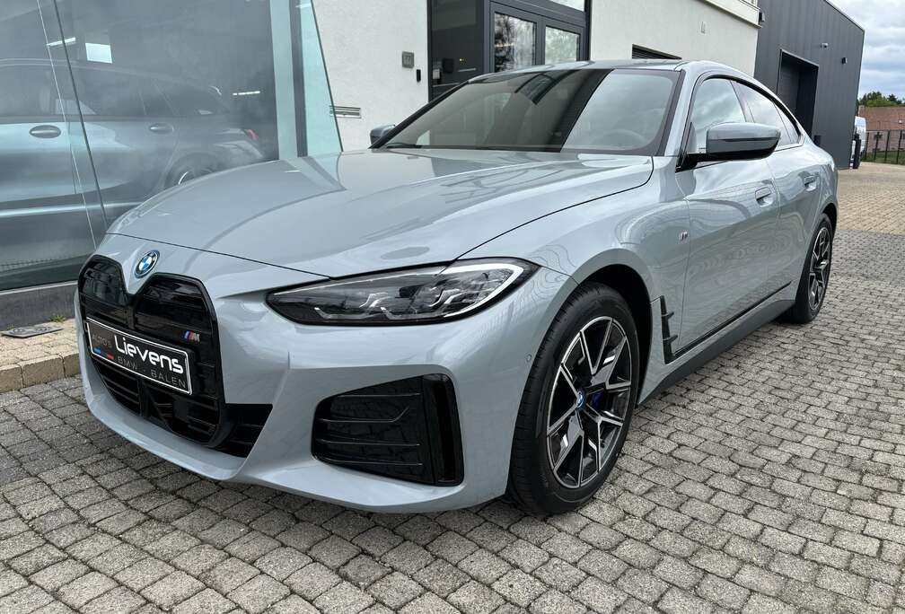 BMW M Sport - Sportremmen Hifi Zetelverw. Adaptive Cruise control