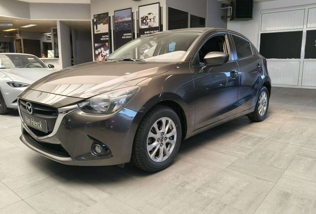 Mazda 1.5 SKY-G Plug Edition automaat