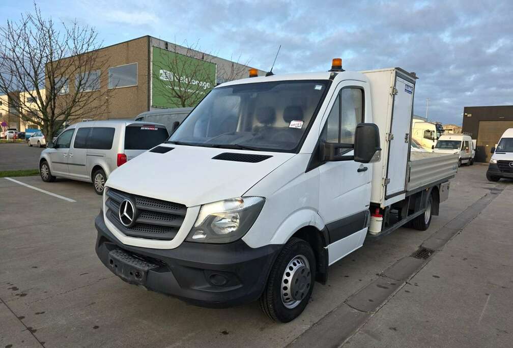 Mercedes-Benz 519 (Stock ID 77608)