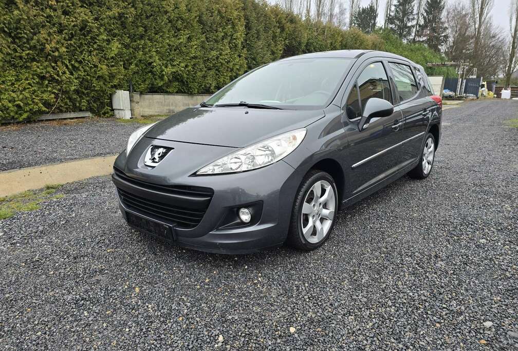 Peugeot SW 1.4i Access