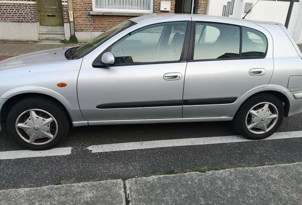 Nissan Almera 1.5 Comfort