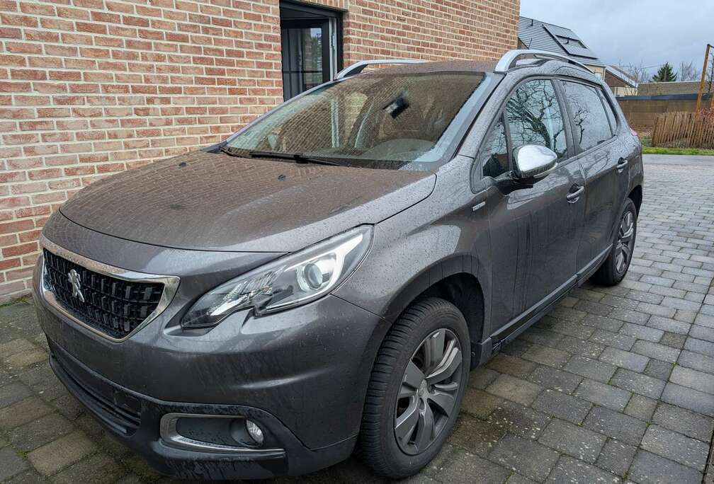 Peugeot 1.2i PureTech Style