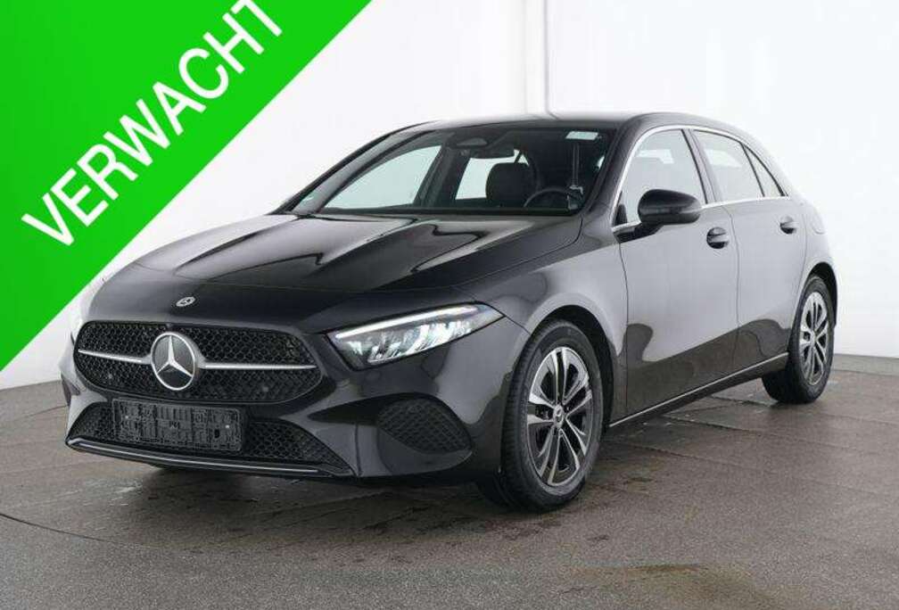 Mercedes-Benz A Luxury Line