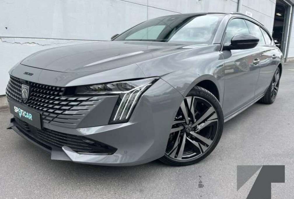 Peugeot SW Hybrid 225 GT Pack