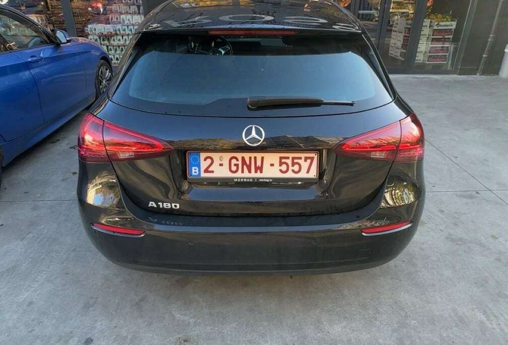 Mercedes-Benz Business Line