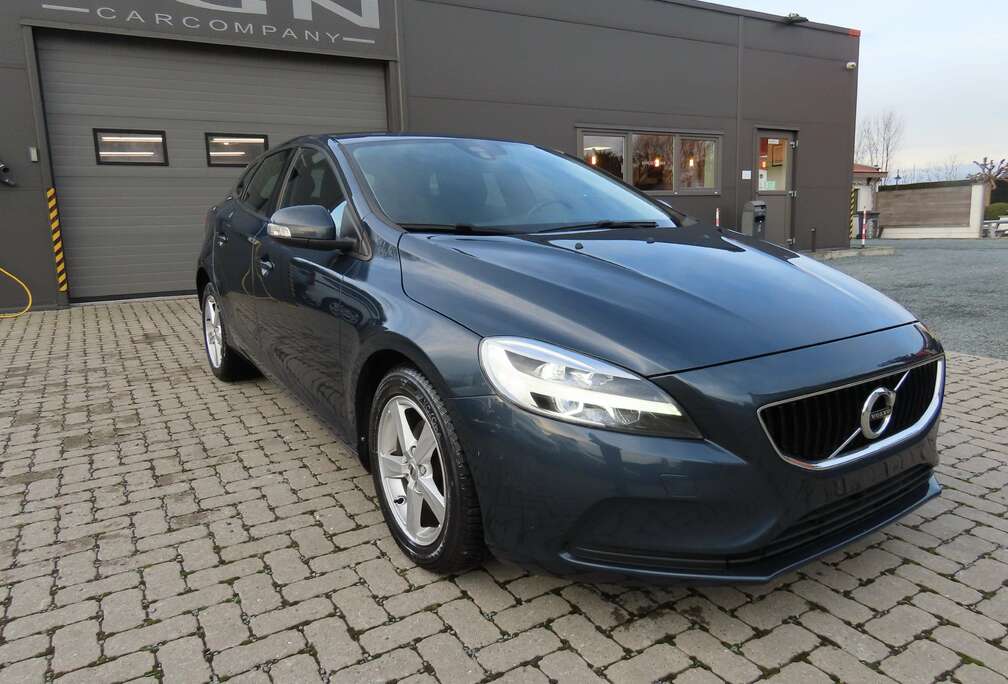 Volvo V40 D2 Momentum