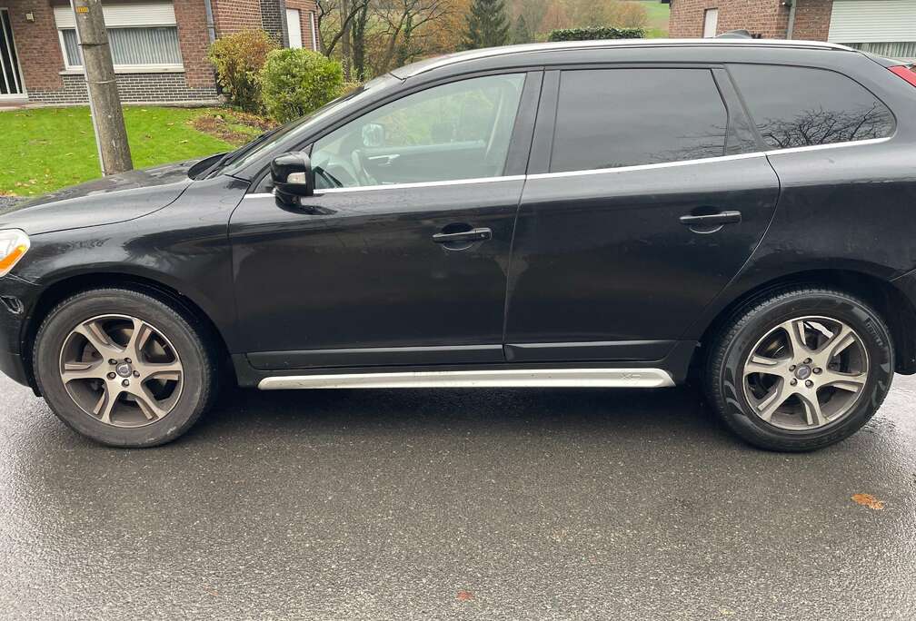 Volvo XC60 D3 AWD Aut. R Design