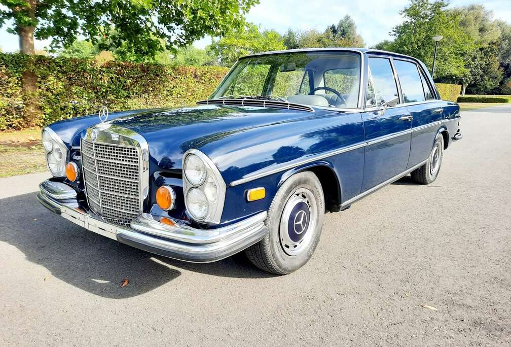 Mercedes-Benz S 280 SEL 4.5 v8