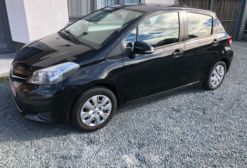 Toyota Yaris 1.0 VVT-i