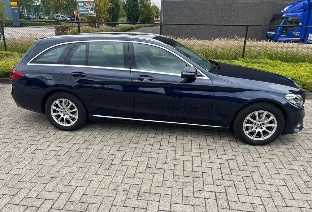 Mercedes-Benz C 180 d T 9G-TRONIC Exclusive