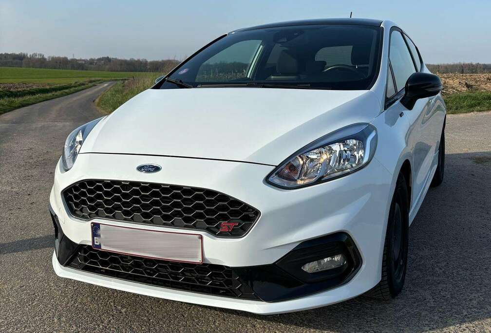 Ford Fiesta 1.0 EcoBoost ST-Line (EU6.2)