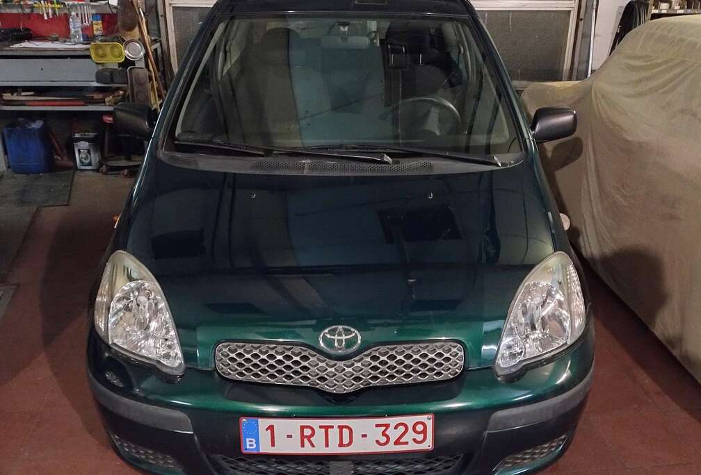 Toyota Yaris 1.0 linea eco