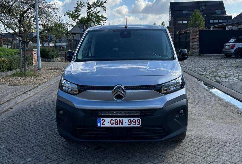 Citroen 1.5 BlueHDi M Light Driver S/S