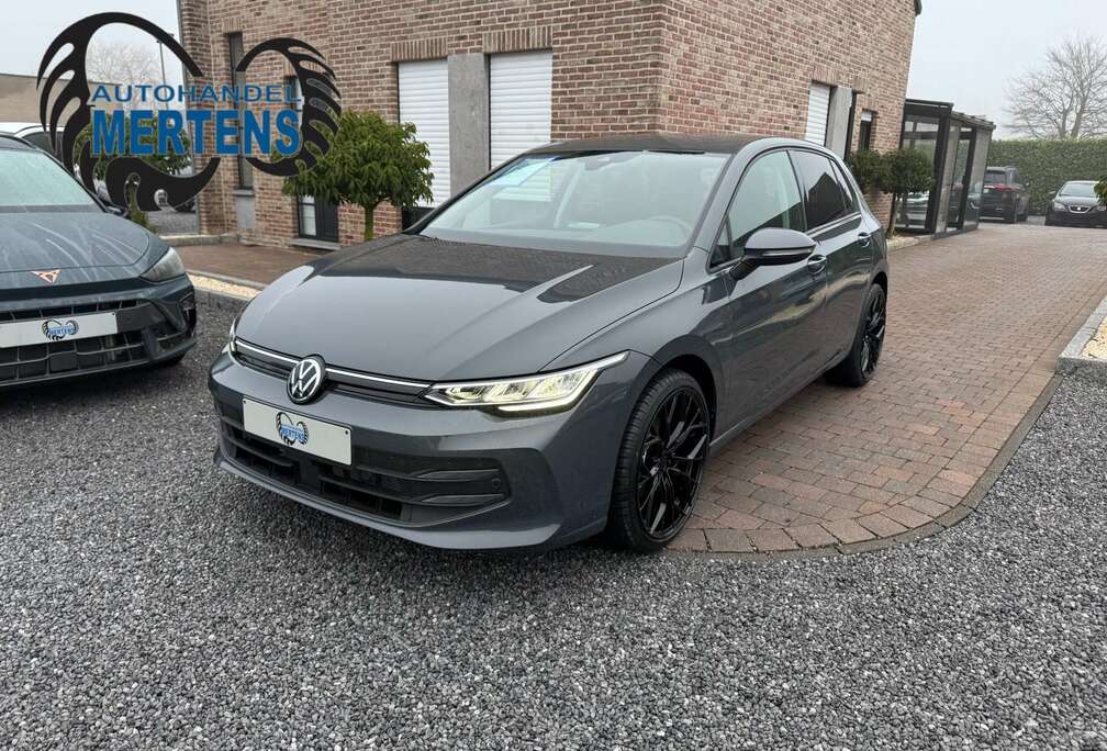 Volkswagen VIII 1.5 TSI 115PK FACELIFT ACC AR/CAM NIEUW 0KM