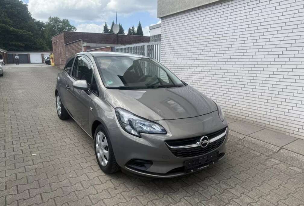 Opel 1.2i Essentia