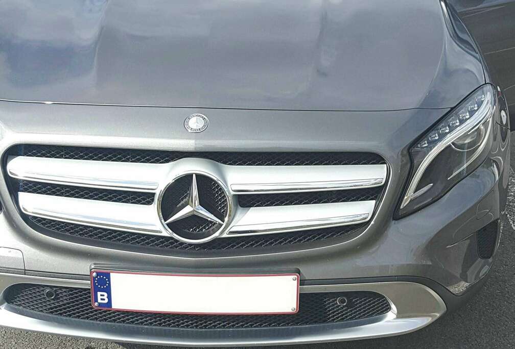 Mercedes-Benz GLA 200 CDI 7G-DCT