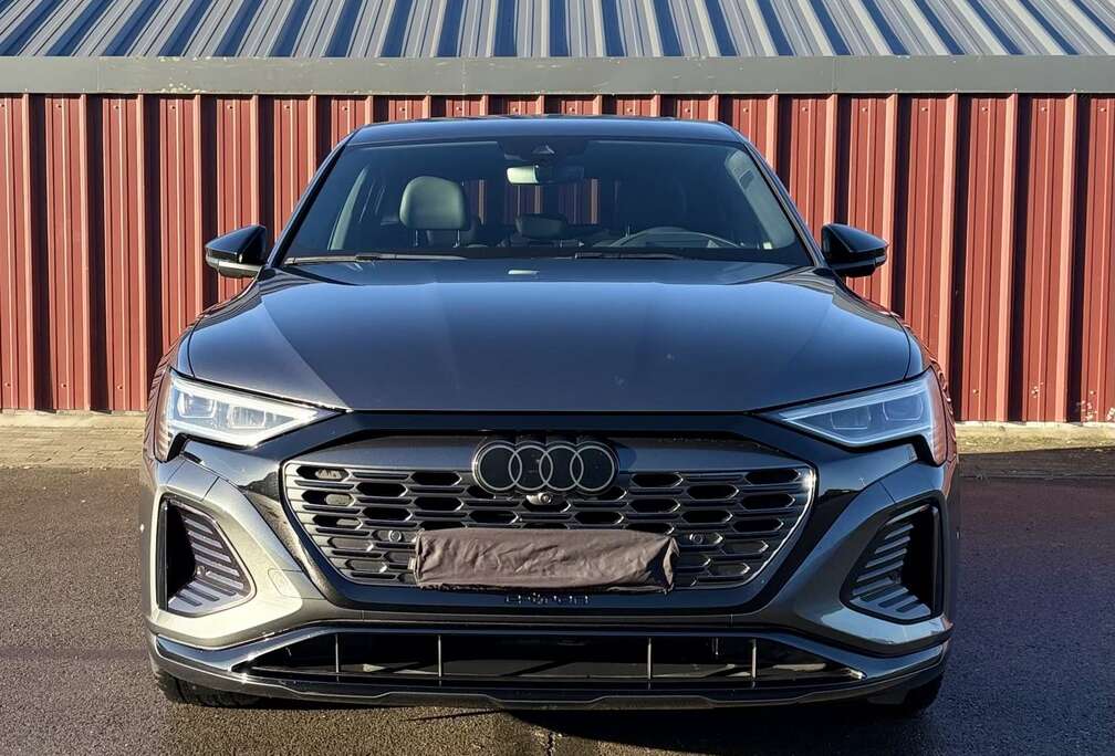 Audi Q8 e-Tron 89 kWh 50 Quattro Competition