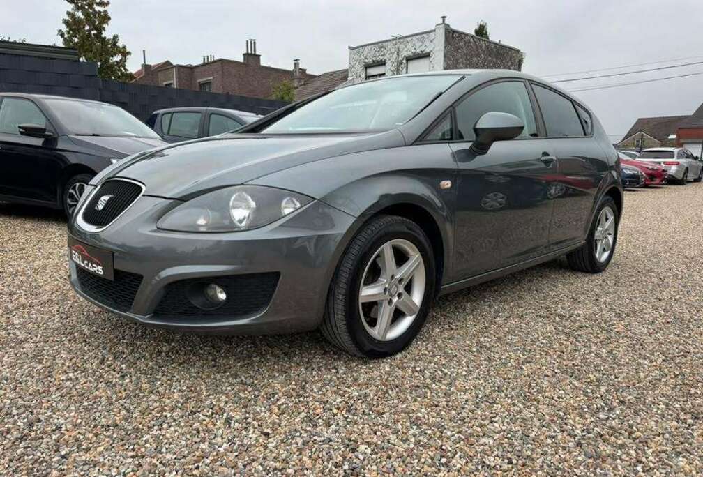 SEAT Leon 1.6 CR TDi Ultima **12 mois de garantie**