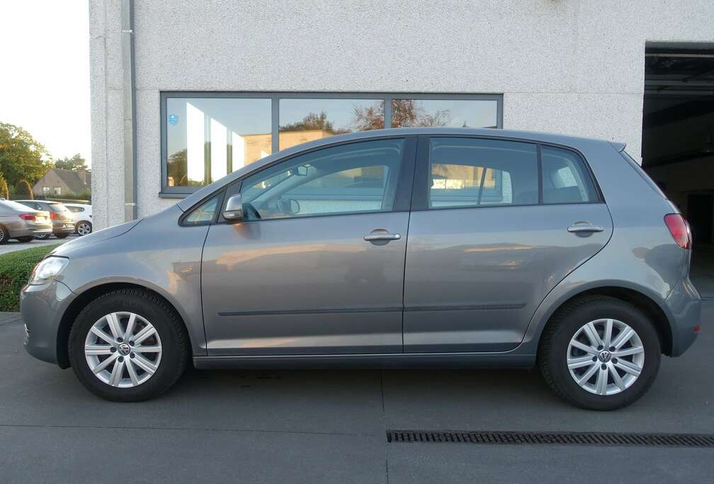 Volkswagen 1.2 TSI Trendline ALU CLIM CRUISE PDC