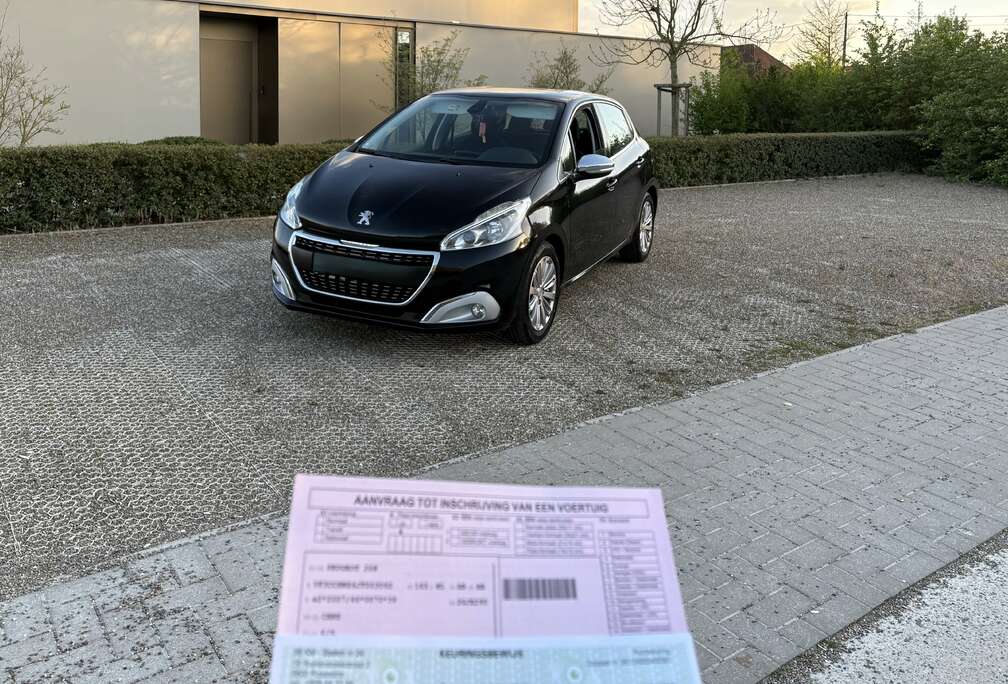 Peugeot PureTech 110 Stop & Start Tech Edition