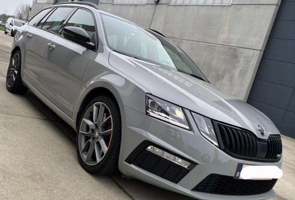 Skoda Octavia Combi 2.0 TSI DSG RS 245