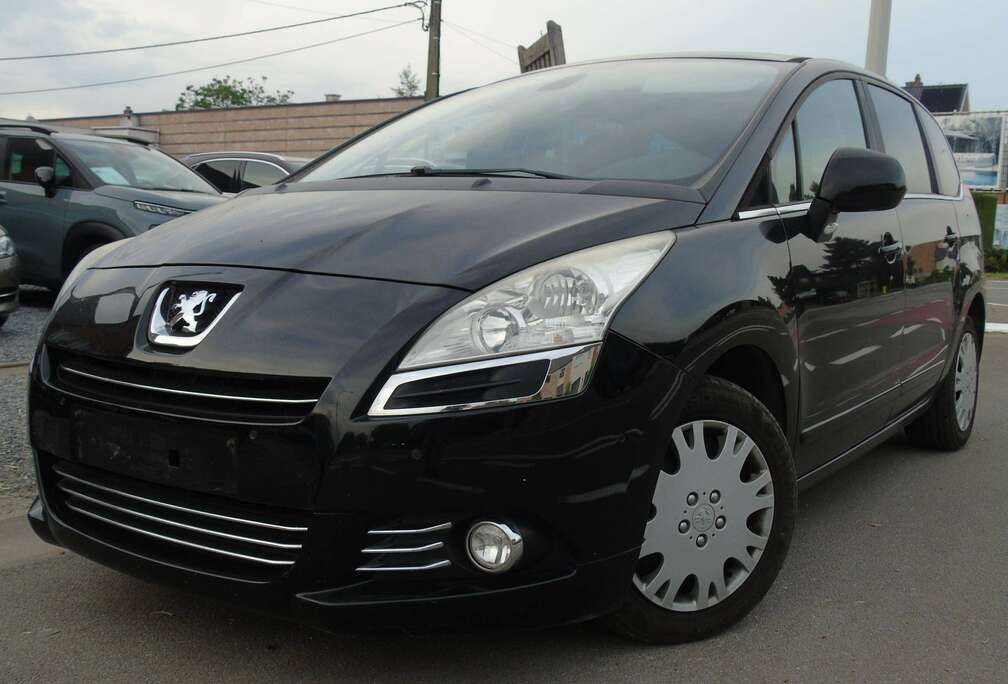 Peugeot 1.6 HDi Confort Pack FAP*7 Plaatsen*Navi*EURO 5