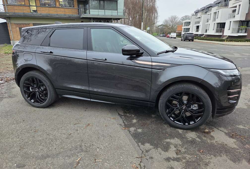 Land Rover Range Rover Evoque P300e R-Dynamic SE