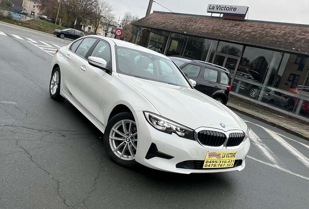 BMW 318d 4 Portes Cuir//CLim//GPS//Phare Xénon