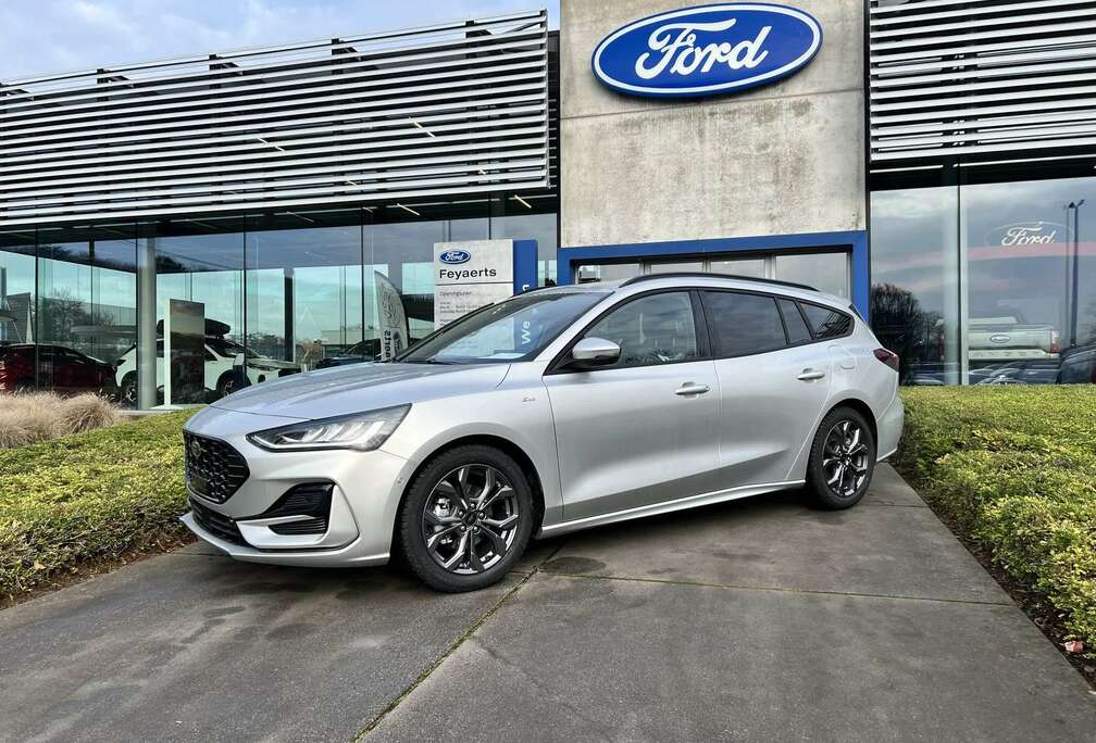 Ford ST-LINE X CLIPPER / 155 PK / AUTOMAAT / STOCK