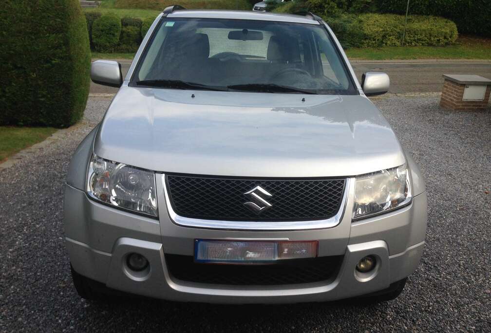 Suzuki Grand Vitara 1.6i JX Airco