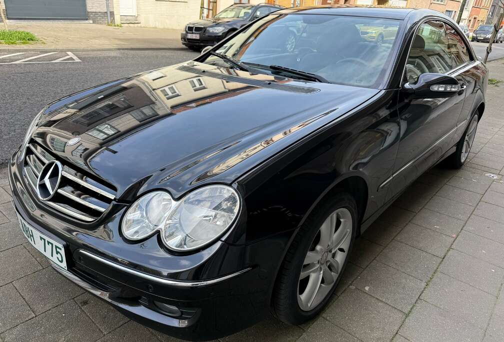 Mercedes-Benz Avantgarde 123000KM ETAT NEUF 1er MAIN