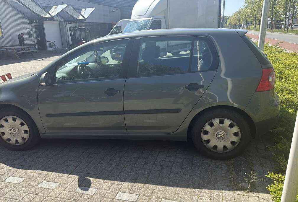Volkswagen Golg 5