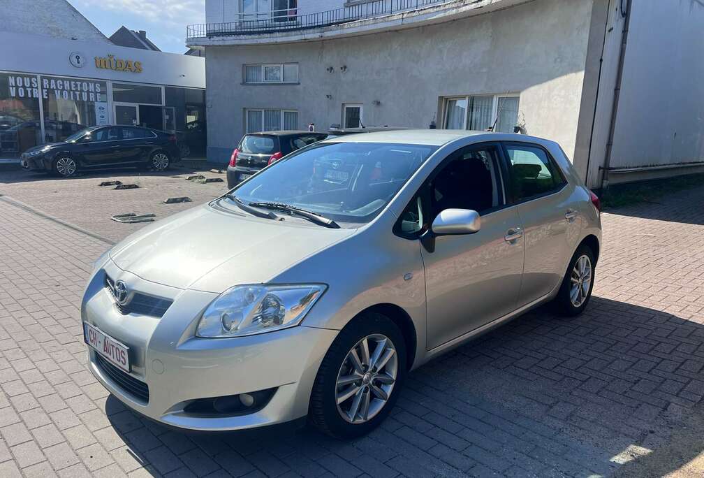 Toyota 1.6i-BOITE AUTO - PRETE A IMMATRICULER - GARANTIE