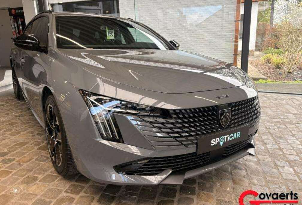 Peugeot Allure Pack - PHEV - ALCANTRA - ZETELVERWARMING -