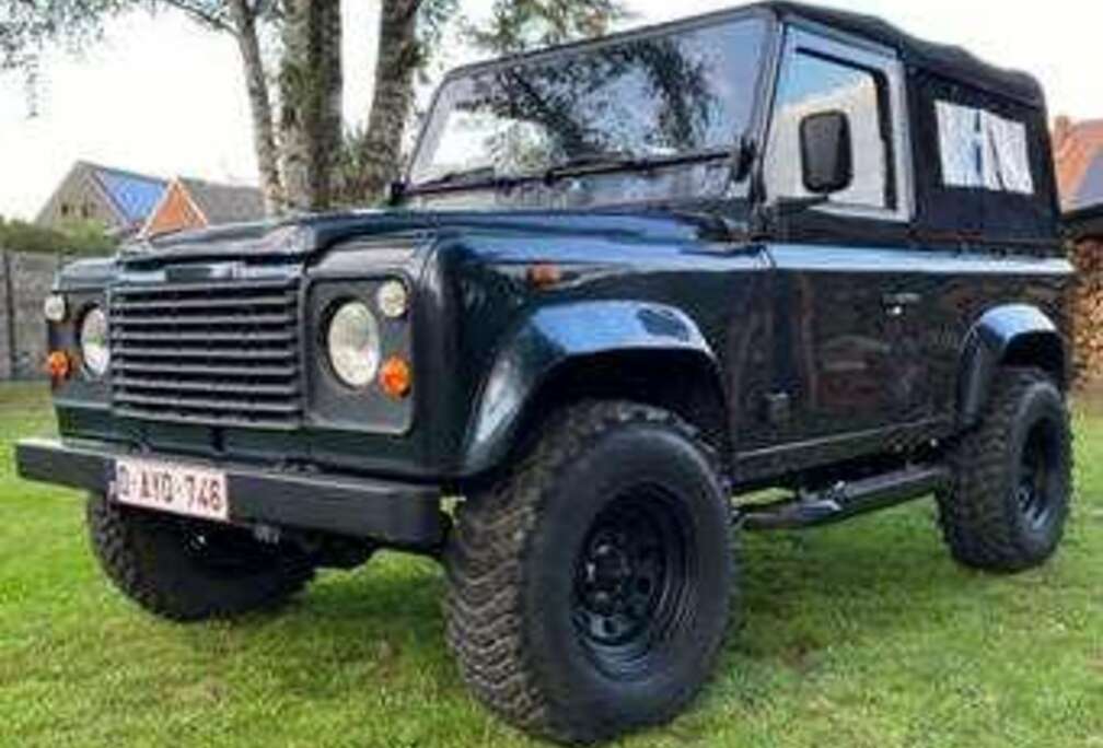 Land Rover V8