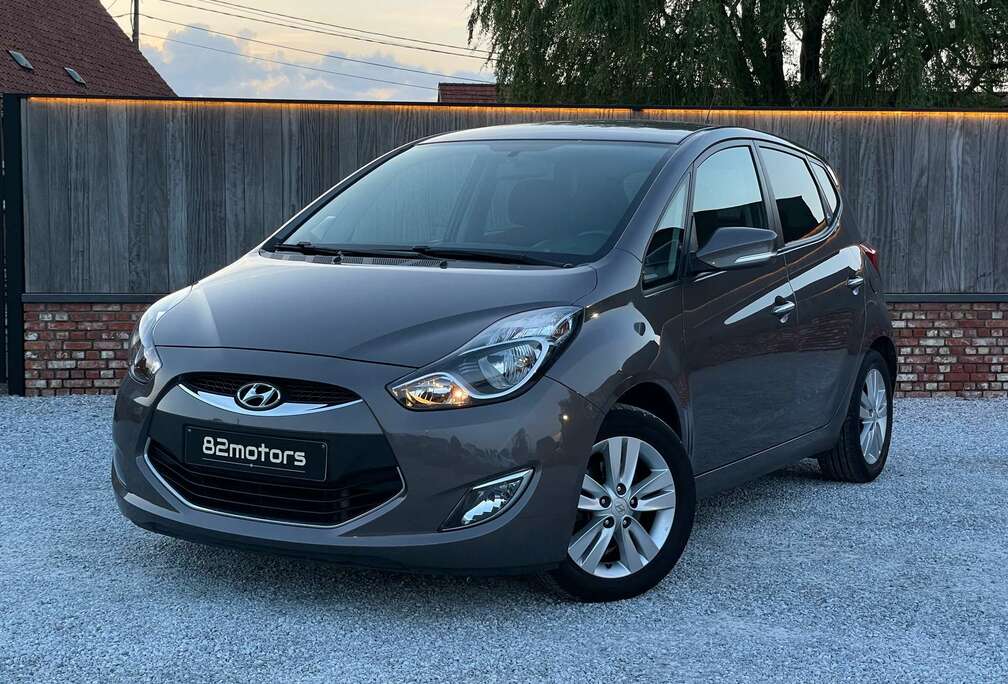 Hyundai 1.4 CRDi/90pk/airco/bluetooth/usb/euro5/111000km