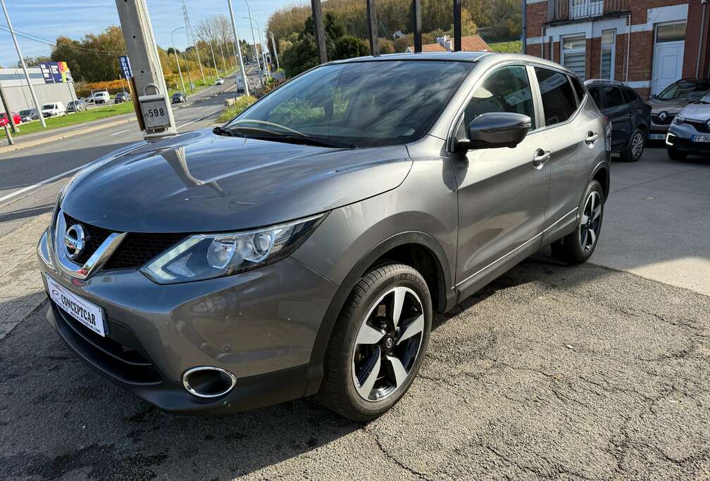 Nissan Qashqai 1.2 DIG-T 2WD Business Edition
