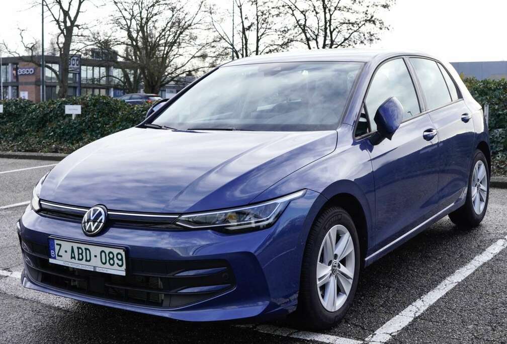 Volkswagen 1.5 eTSI DSG LIFEFACELIFTCARPLAYAMBIENTEGARANT