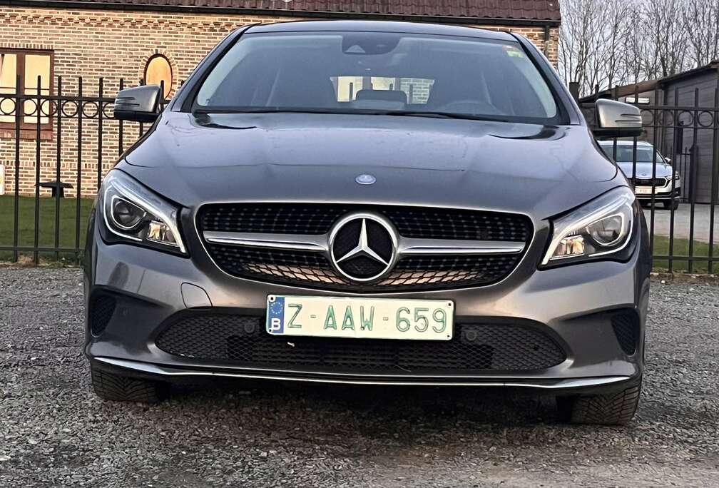Mercedes-Benz Mercedes  CLA  1.6 Benzine, Navi,Bluetooth,